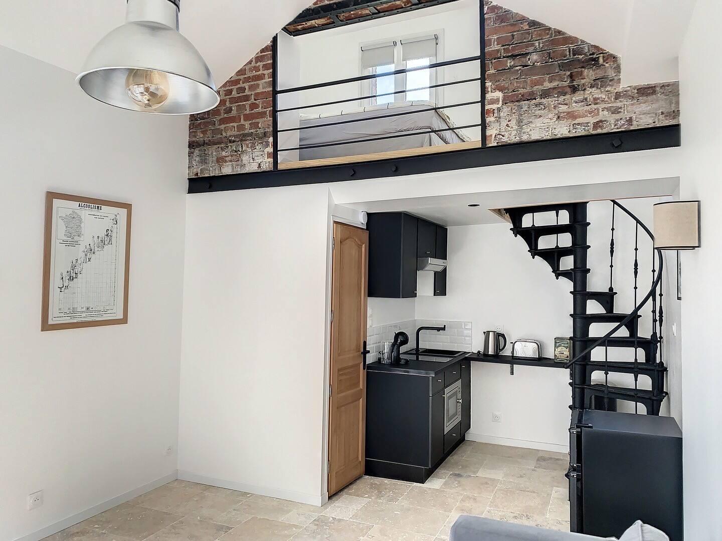 2N6 - APPARTEMENT DUPLEX meublé - 25m² - Compiègne