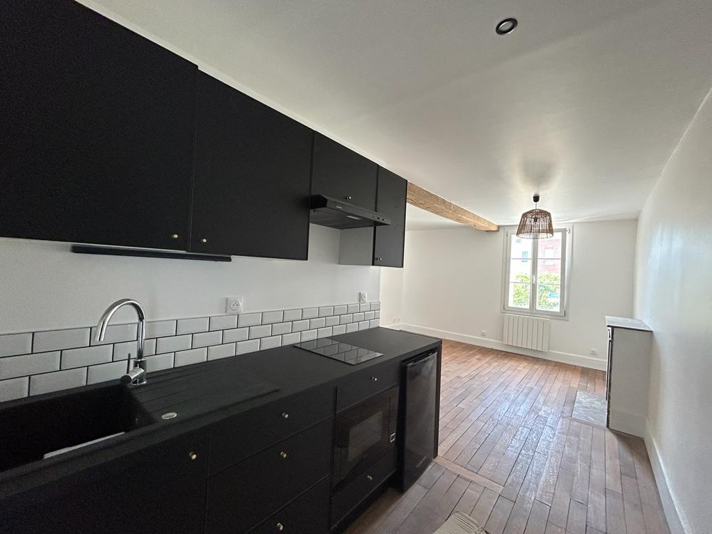 424OB1 - APPARTEMENT T1 - 26m² - MARGNY-LES-COMPIEGNE